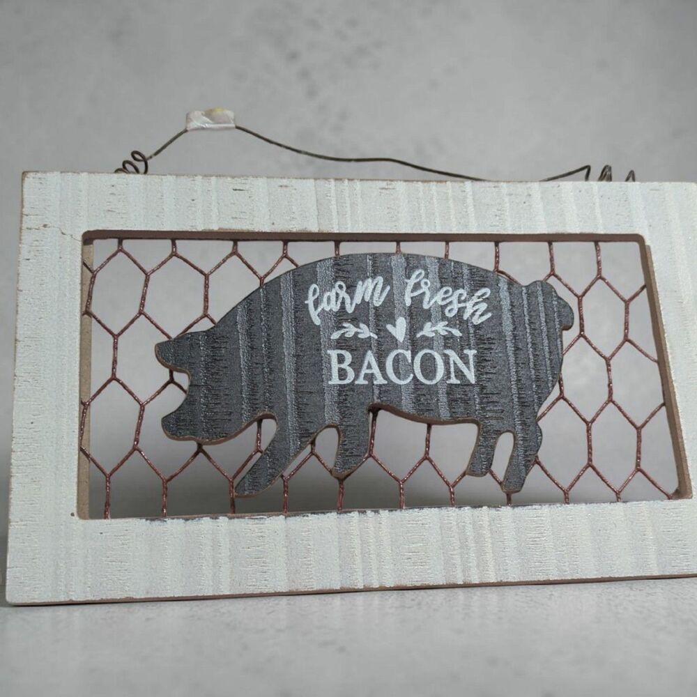 Farmhouse Animal Wall Decor Set of 3, Rustic Pig and Cow Signs, Country Kitchen - Picture 2 of 5
